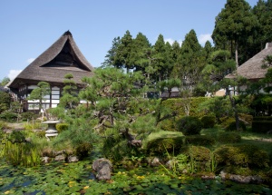 Un joli temple de Sadogashima
